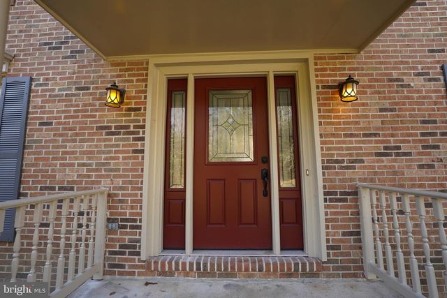 6195 RIVER FOREST DR, Manassas, VA 20112