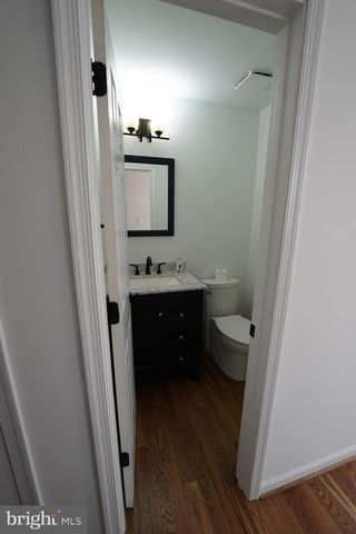 6195 RIVER FOREST DR, Manassas, VA 20112