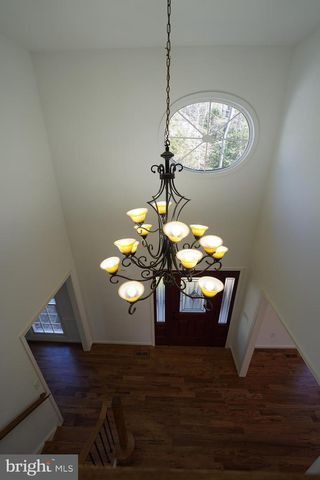 6195 RIVER FOREST DR, Manassas, VA 20112