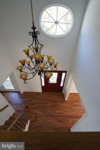 6195 RIVER FOREST DR, Manassas, VA 20112