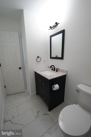 6195 RIVER FOREST DR, Manassas, VA 20112