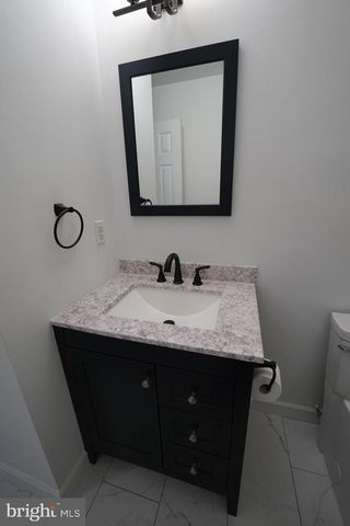 6195 RIVER FOREST DR, Manassas, VA 20112