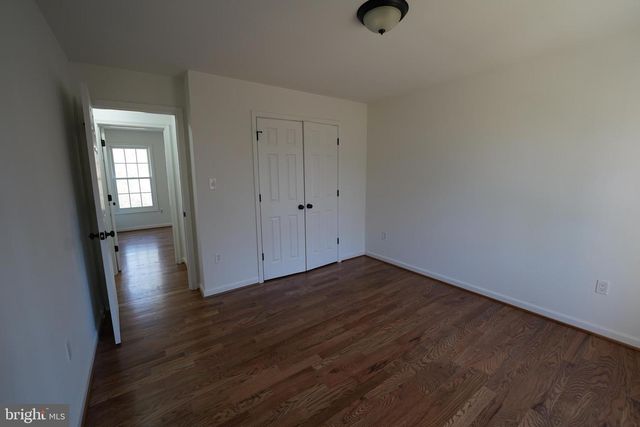 6195 RIVER FOREST DR, Manassas, VA 20112