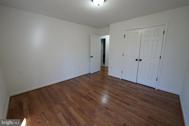 6195 RIVER FOREST DR, Manassas, VA 20112