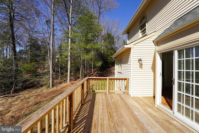 6195 RIVER FOREST DR, Manassas, VA 20112