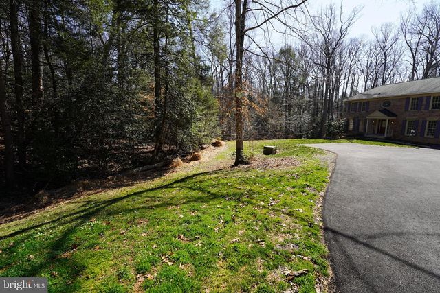 6195 RIVER FOREST DR, Manassas, VA 20112