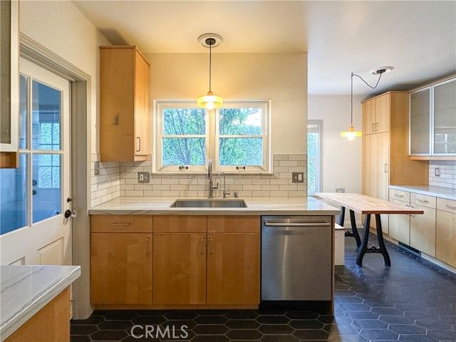 2315 N Flower, Santa Ana, CA 92706