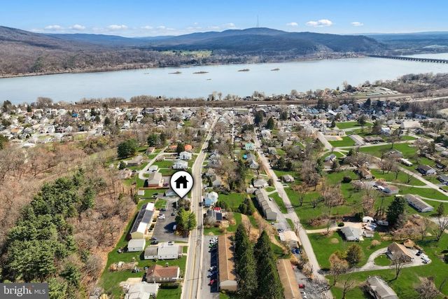 433 VALLEY ST, Marysville, PA 17053