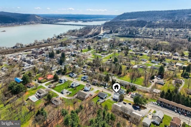 433 VALLEY ST, Marysville, PA 17053