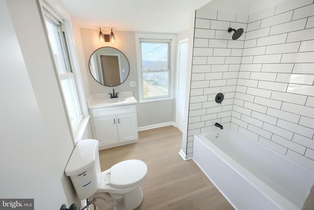 433 VALLEY ST, Marysville, PA 17053