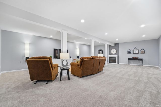 6124 Naschette Parkway, West Lafayette, IN 47906