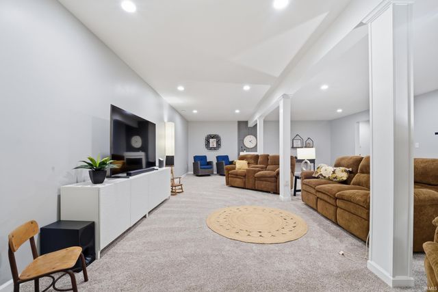 6124 Naschette Parkway, West Lafayette, IN 47906