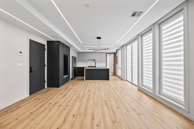 1854 Dorchester Ave 303, Boston, MA 02124