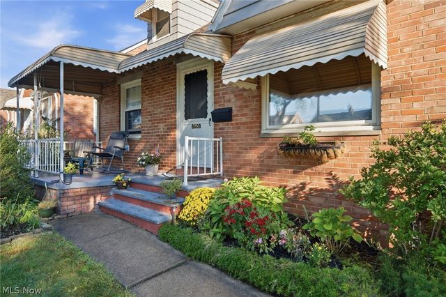 8608 Morton Avenue, Brooklyn, OH 44144