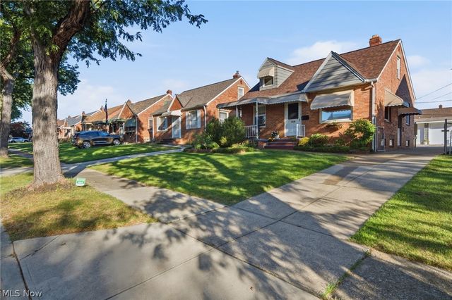 8608 Morton Avenue, Brooklyn, OH 44144