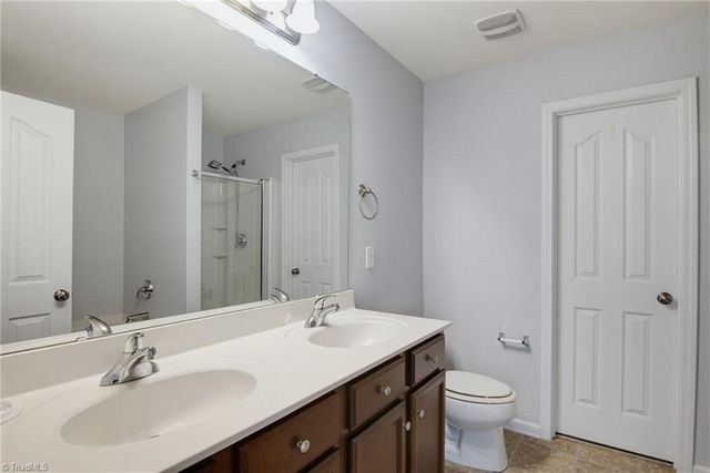 1804 Pine Cove Court, Winston-salem, NC 27127