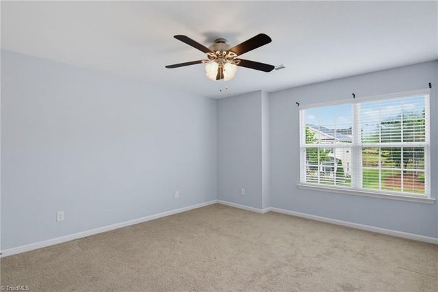 1804 Pine Cove Court, Winston-salem, NC 27127