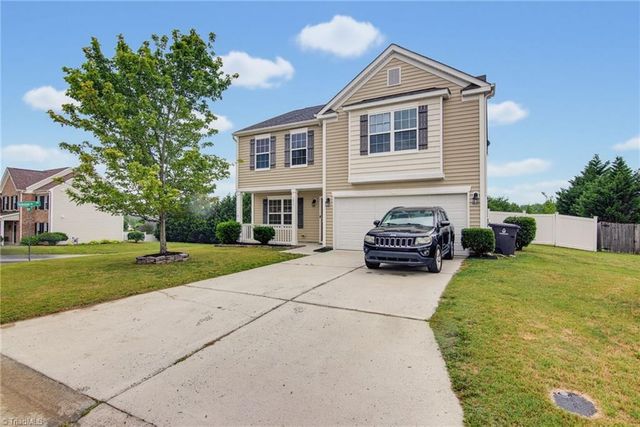 1804 Pine Cove Court, Winston-salem, NC 27127