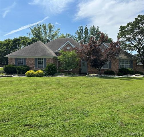 2 Pebble Hill Drive, Belleville, IL 62223