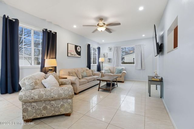 3420 Vetter Ave, Louisville, KY 40215