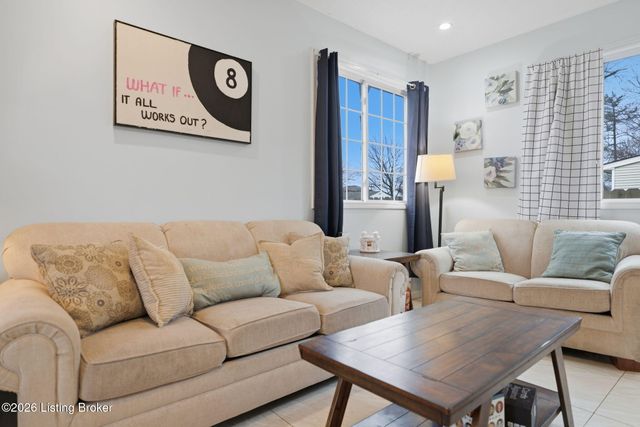 3420 Vetter Ave, Louisville, KY 40215