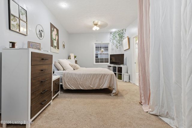 3420 Vetter Ave, Louisville, KY 40215