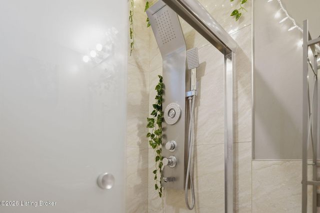 3420 Vetter Ave, Louisville, KY 40215