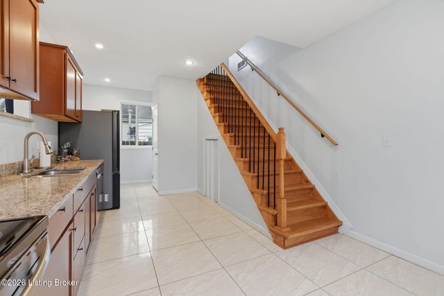 3420 Vetter Ave, Louisville, KY 40215