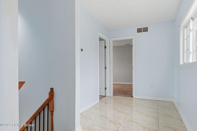 3420 Vetter Ave, Louisville, KY 40215