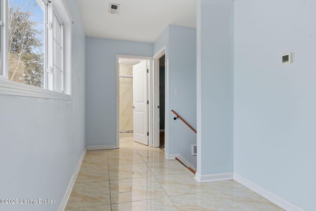 3420 Vetter Ave, Louisville, KY 40215