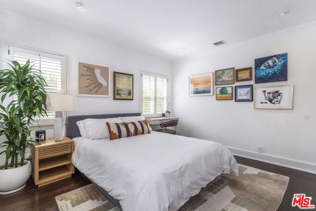 742 N June Street, Los Angeles, CA 90038