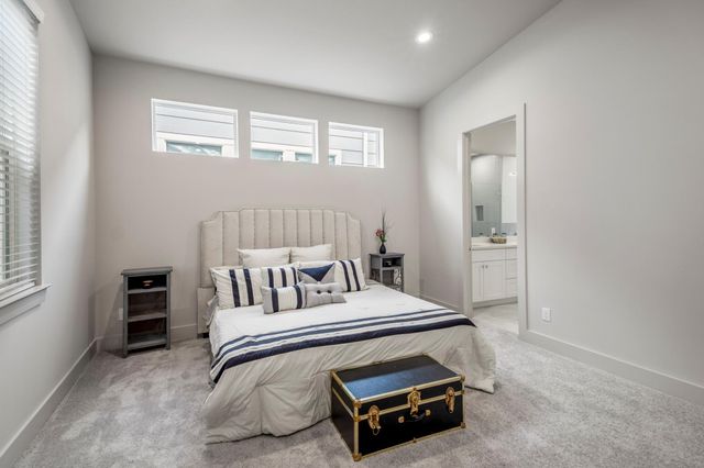 5233 Hillman Street B, Houston, TX 77023