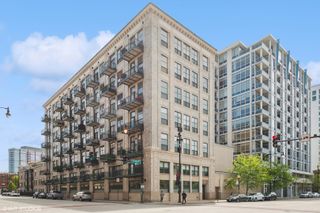 1801 S MICHIGAN Avenue 402, Chicago, IL 60616