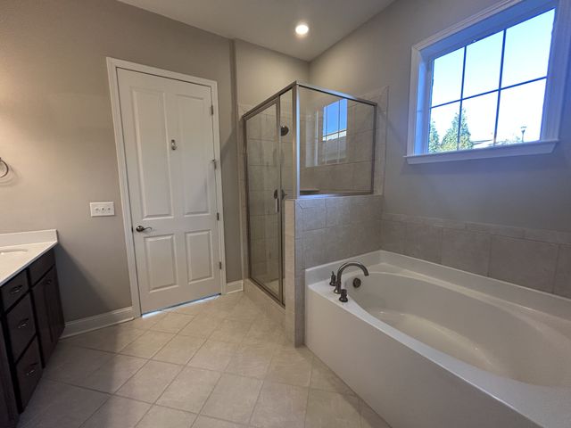 2089 Branford Pl Unit 101, Thompsons Station, TN 37179