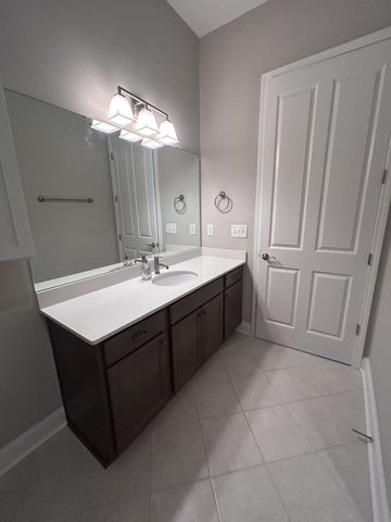 2089 Branford Pl Unit 101, Thompsons Station, TN 37179