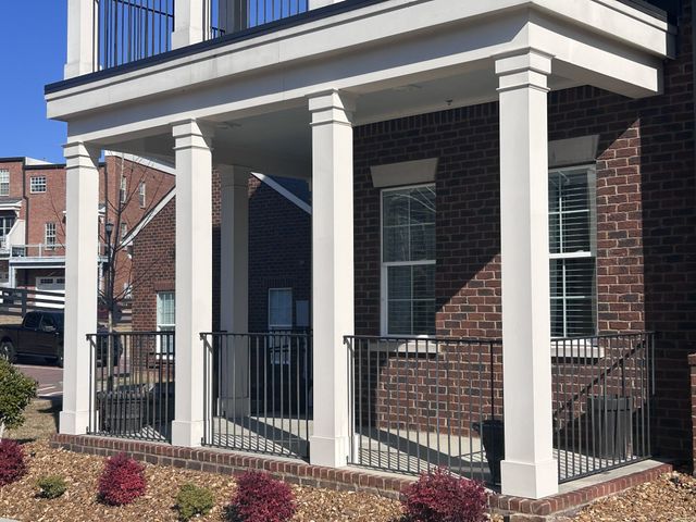 2089 Branford Pl Unit 101, Thompsons Station, TN 37179