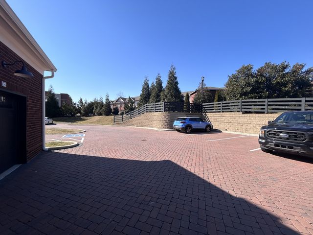 2089 Branford Pl Unit 101, Thompsons Station, TN 37179