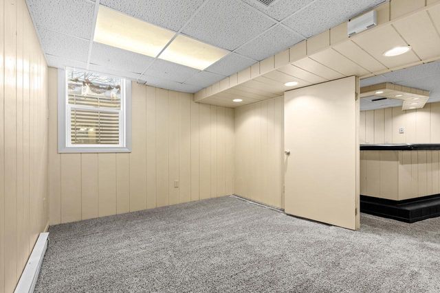 7140 N 48th STREET, Milwaukee, WI 53223