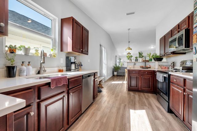 1069 Lacey Lane, Tallahassee, FL 32304