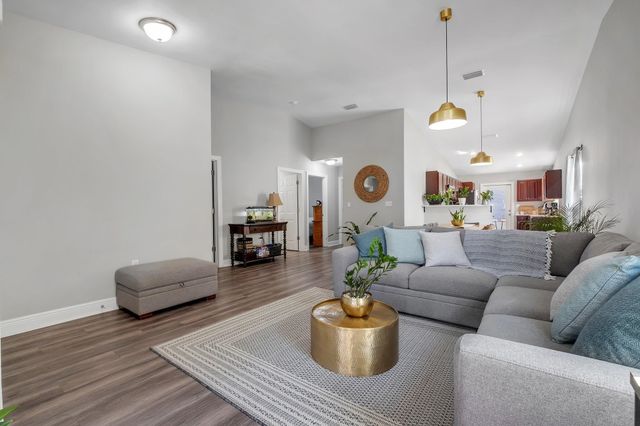 1069 Lacey Lane, Tallahassee, FL 32304