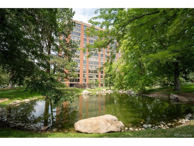 1900 E Girard Pl 806, Englewood, CO 80113