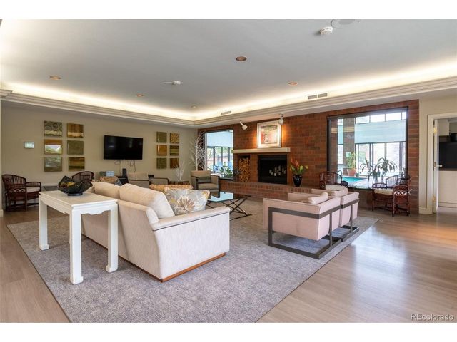 1900 E Girard Pl 806, Englewood, CO 80113