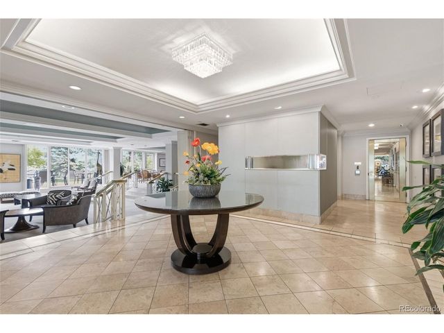 1900 E Girard Pl 806, Englewood, CO 80113