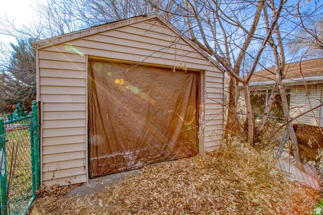 35 RUSSETT AVE, Salt Lake City, UT 84115