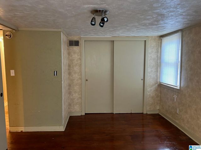 502 SAKS LANE, Weaver, AL 36277