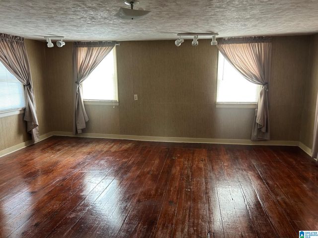 502 SAKS LANE, Weaver, AL 36277