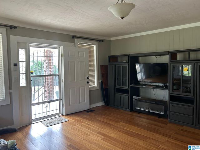 502 SAKS LANE, Weaver, AL 36277