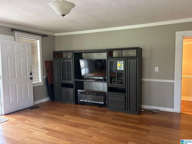 502 SAKS LANE, Weaver, AL 36277
