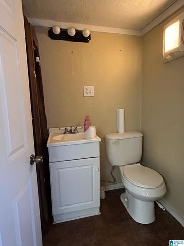 502 SAKS LANE, Weaver, AL 36277