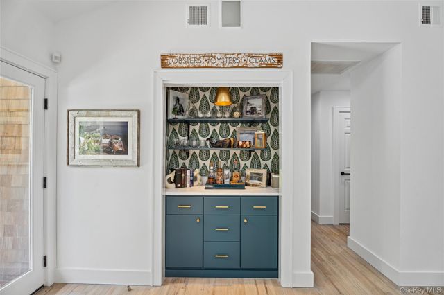 42 Oak Street, Westhampton Beach, NY 11978